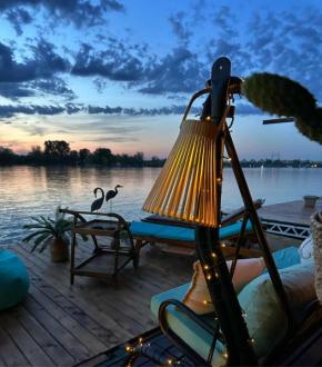 KaSper River House